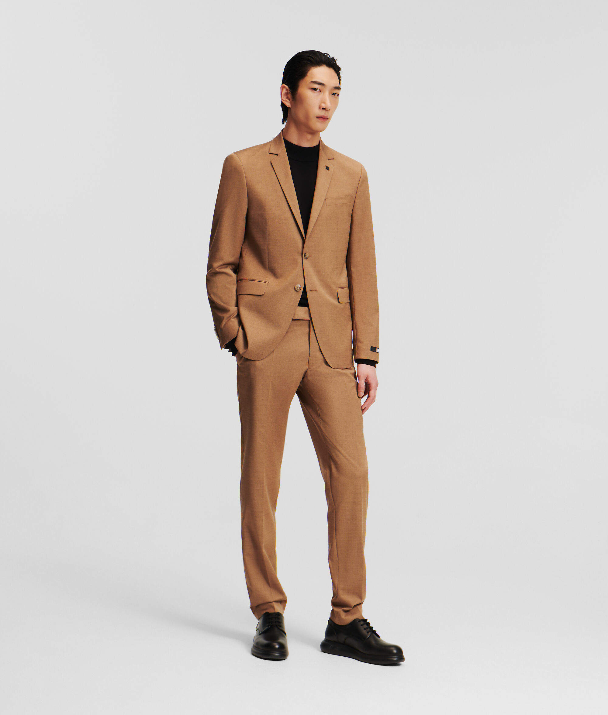 (image for) Compact TWO-PIECE SUIT